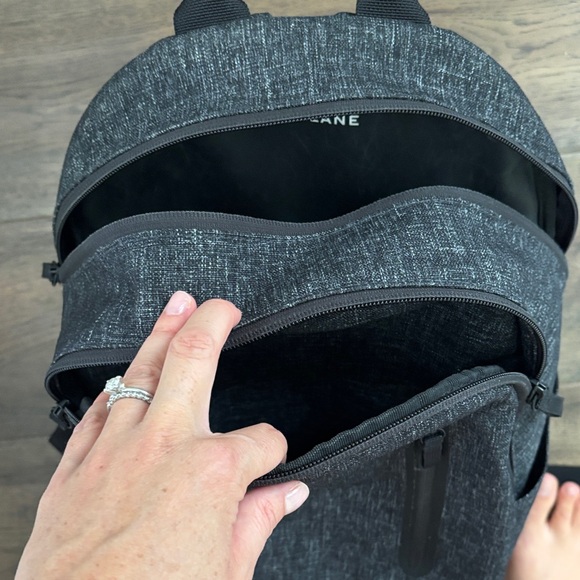 Everlane Charcoal Gray Women's Backpack - Picture 2 of 4